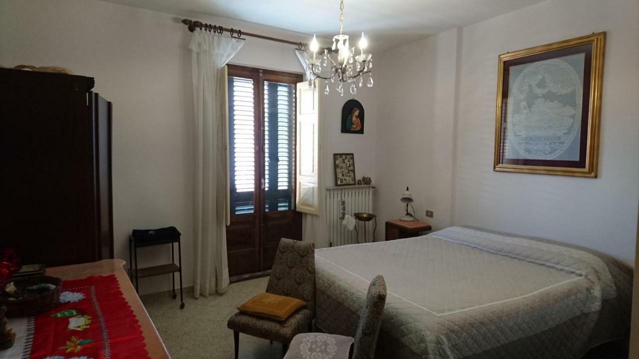 Casa Vacanze Piazza Apartment 2 Sant'Andrea di Conza Eksteriør billede